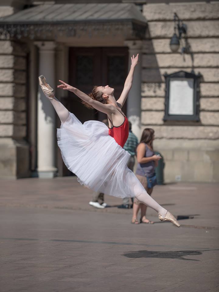 lviv-ballet-dancers-15